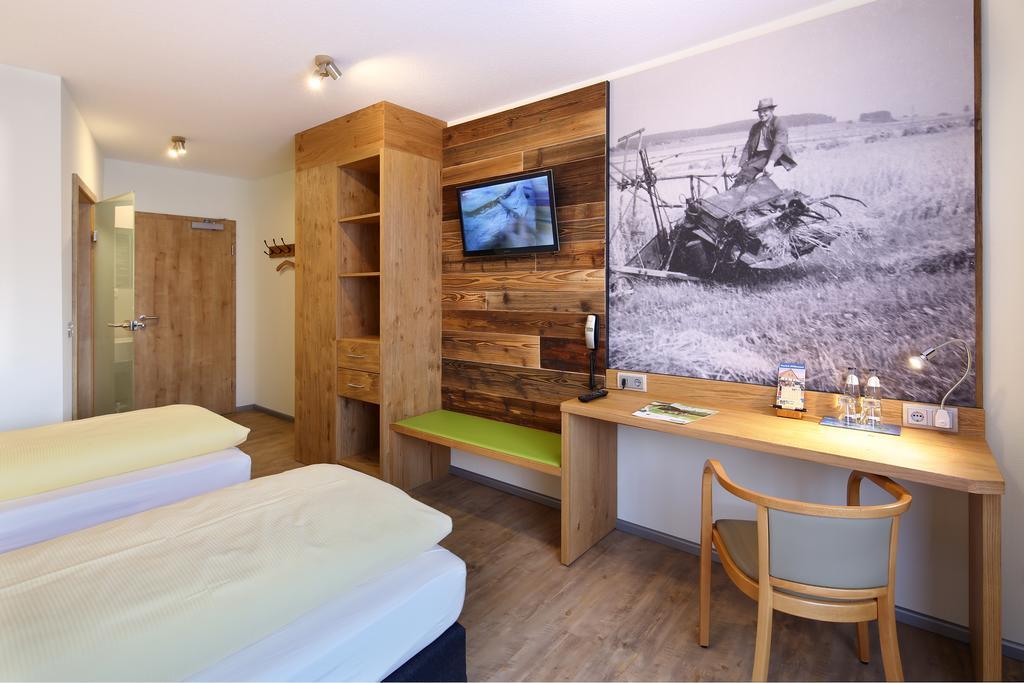 Landgasthof Kaiser Bad Wünnenberg Zimmer foto