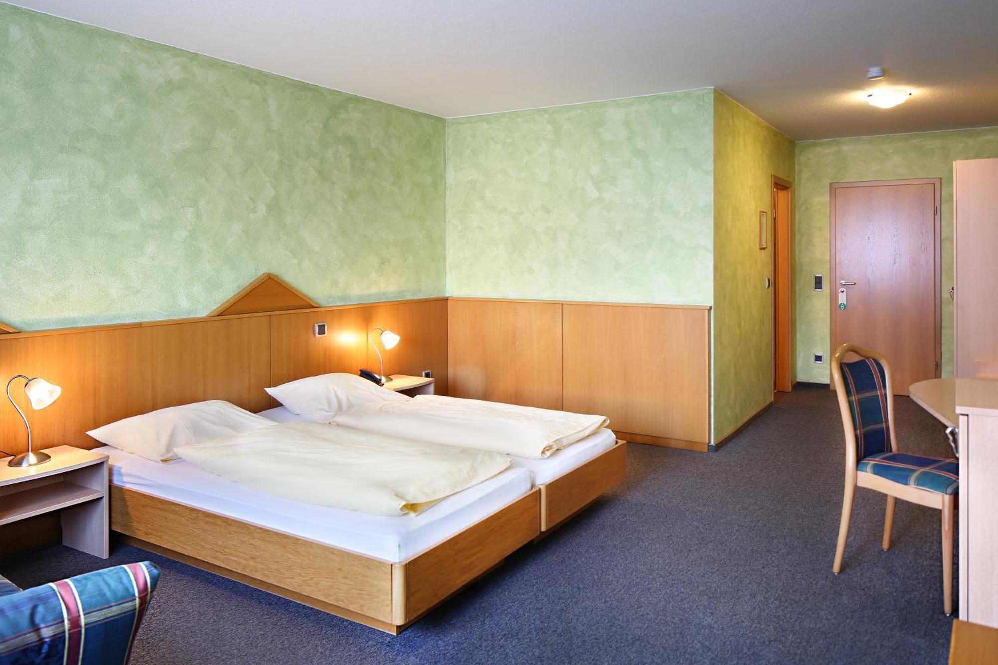 Landgasthof Kaiser Bad Wünnenberg Zimmer foto